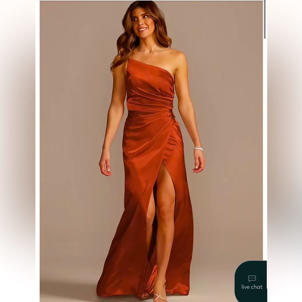 ✨ Elegant David’s Bridal Charmeuse Draped One-Shoulder Dress